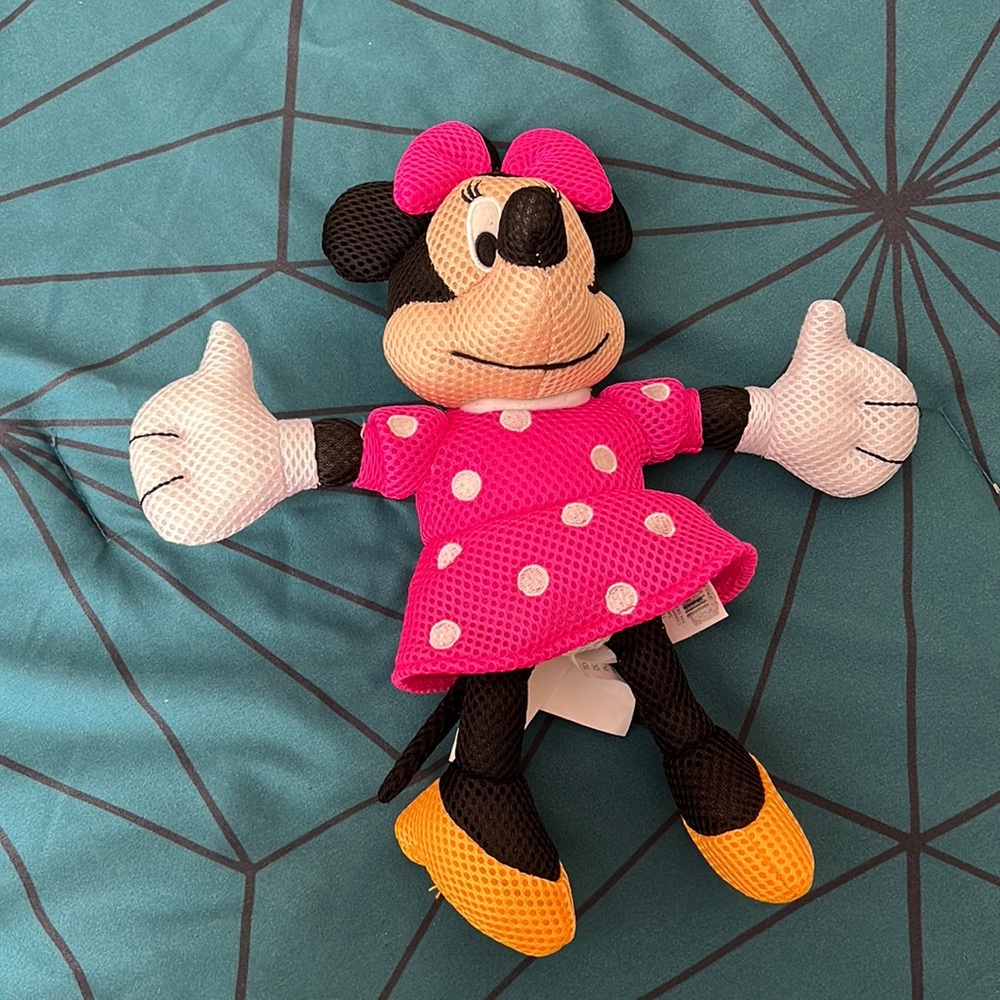 New without Tags Disney’s Minnie Mouse Stuffed Doll